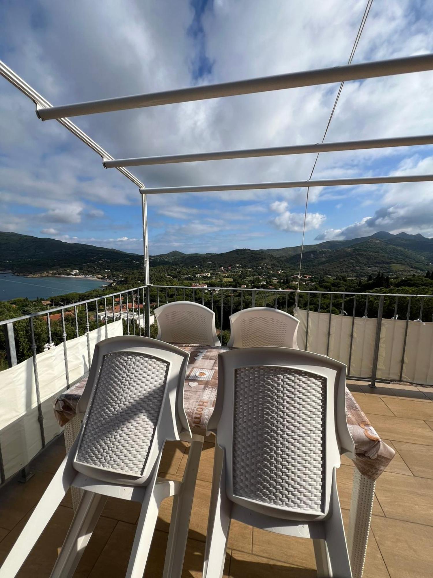 Zuccale I Vista Mare Con Terrazza